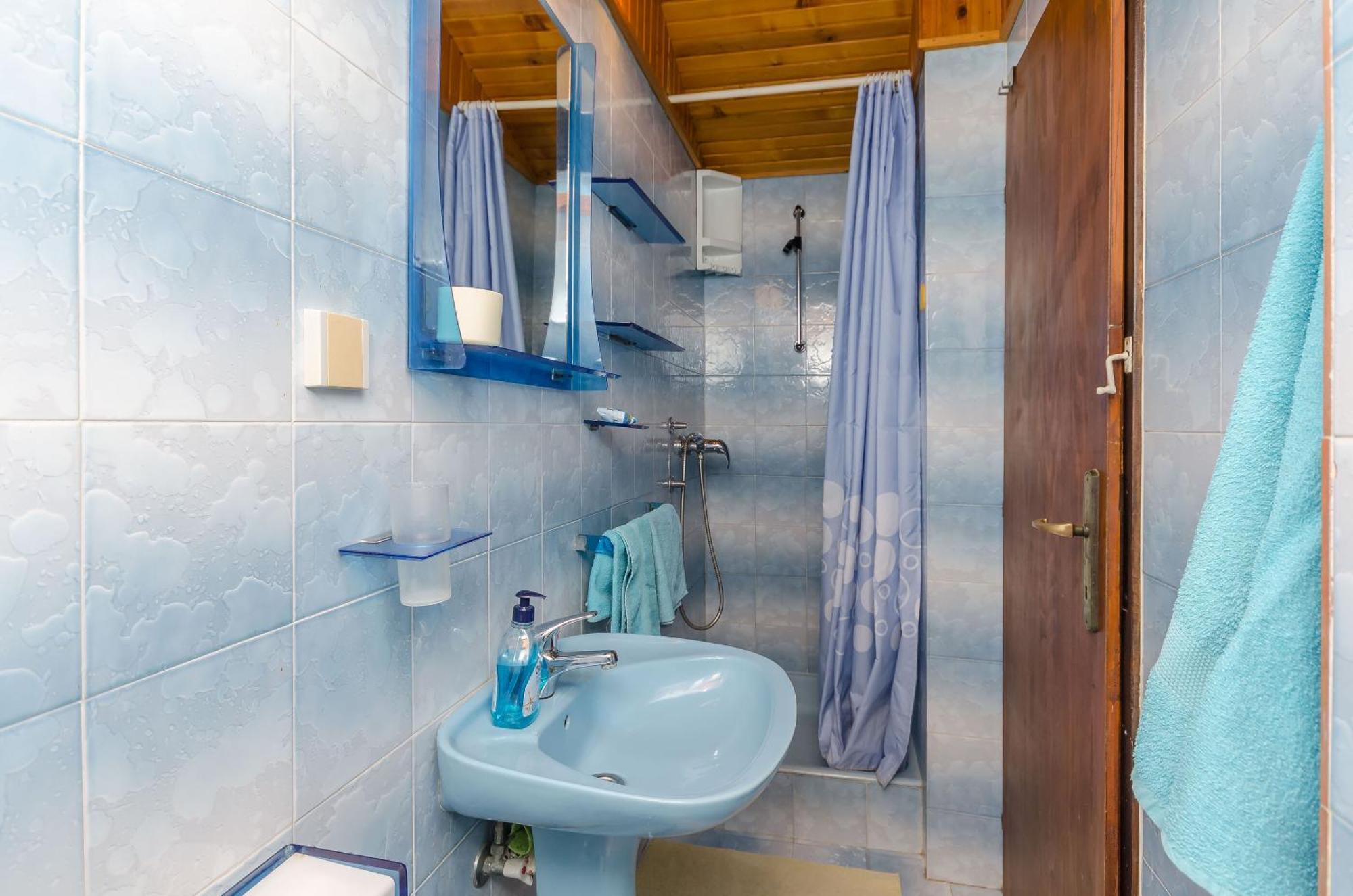 Apartments And Rooms Darinka Vrboska Extérieur photo