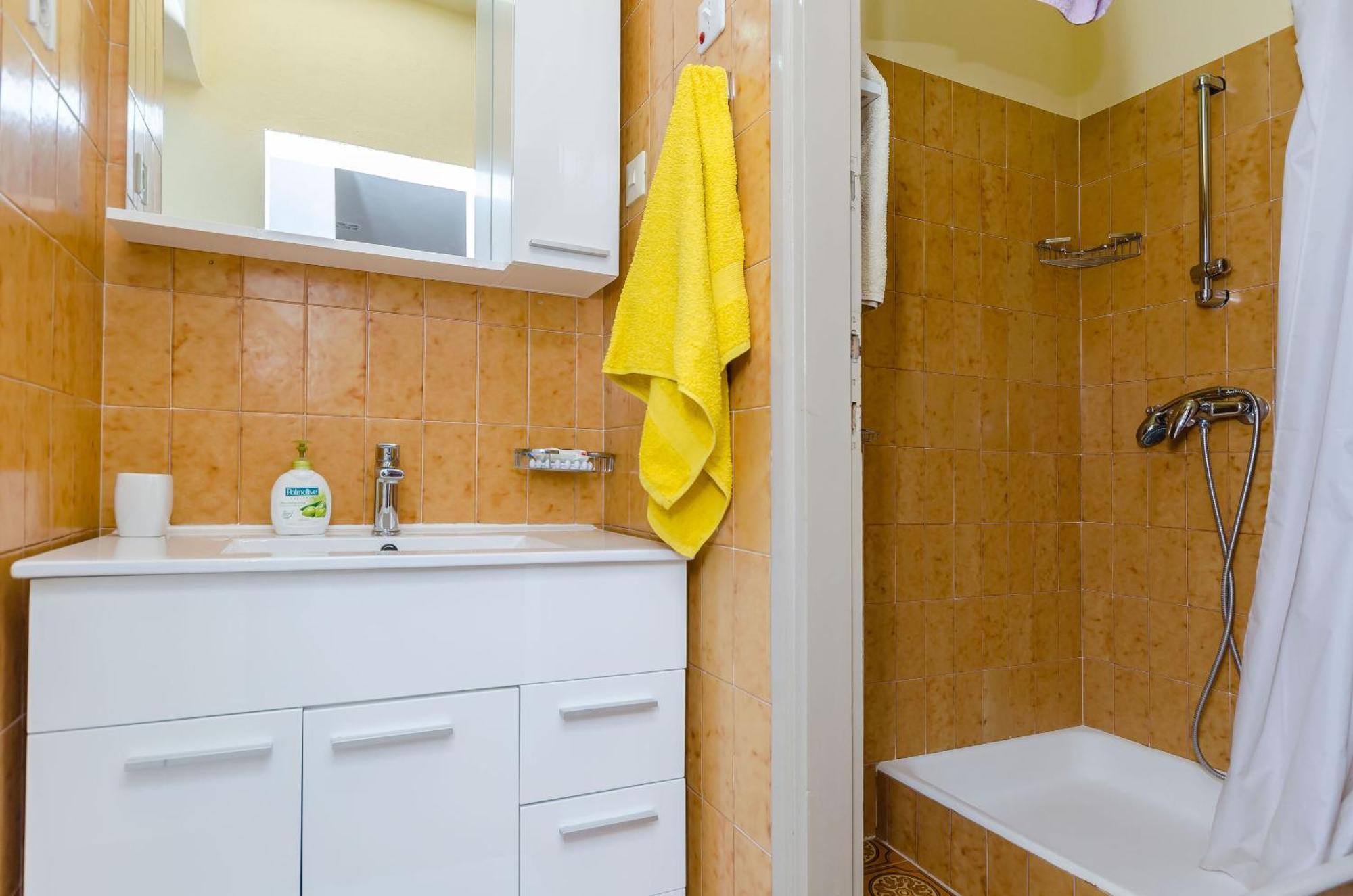 Apartments And Rooms Darinka Vrboska Extérieur photo