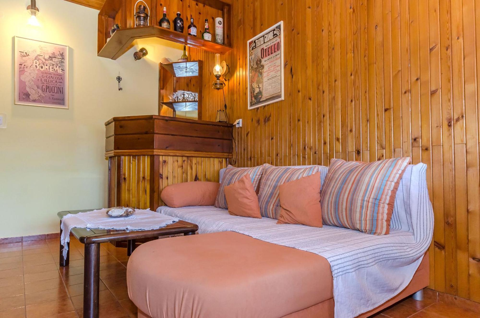 Apartments And Rooms Darinka Vrboska Extérieur photo
